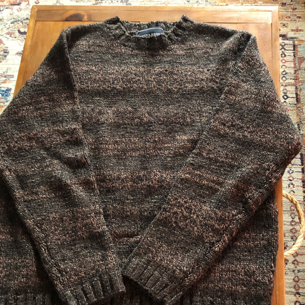 Classic Crewneck Sweater in Rich Brown